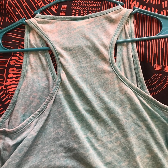 Racerback Tank Top with Pocket - Picture 4 of 4